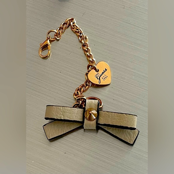 Guess Accessories - Guess bag charm / keycharm